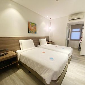 Habitación Superior con 2 Camas Individuales